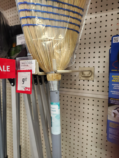 Rubbermaid Commercial Warehouse Corn Broom