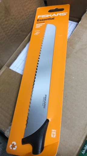 Fiskars Essential Knife