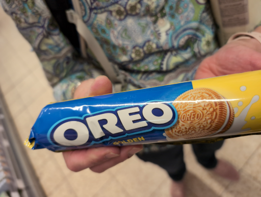 Oreo Golden Sandwich Cookies