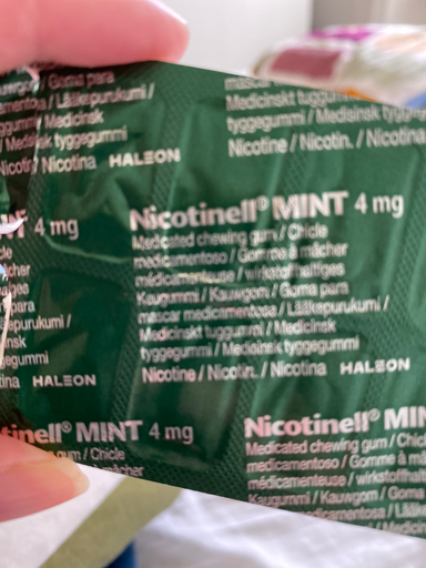 Nicotinell MINT 4 mg tyggegummi