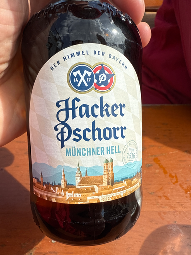 Hacker-Pschorr Münchner Hell
