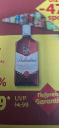 Ballantine's Blended Scotch Whisky