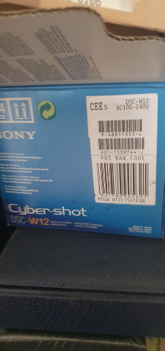 Sony Cyber-shot DSC-W12 Digital Camera