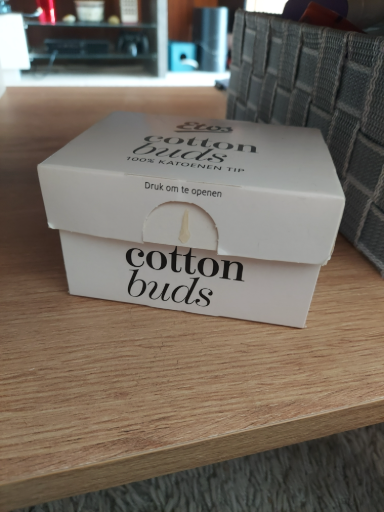Sanyo Premium Cotton Buds 180P