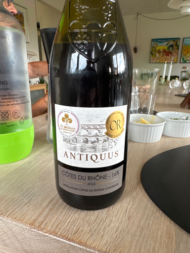 Antiquus Côtes du Rhône wine 2022