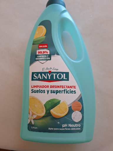Sanytol limpiador desinfectante