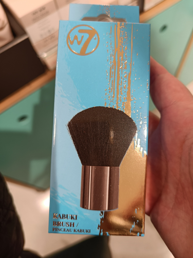 W7 Kabuki Brush
