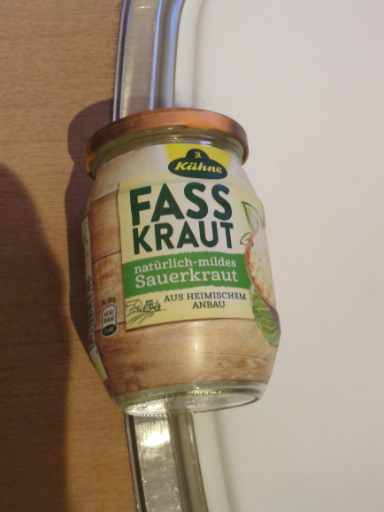 Kühnne Fass Kraut