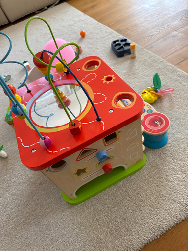 6-in-1 Activity Cube by PlenPLAY
