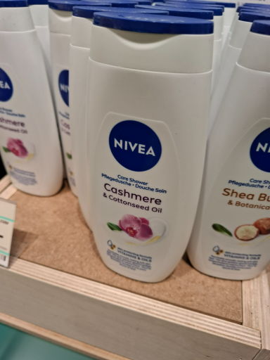 NIVEA Cashmere Shower Gel