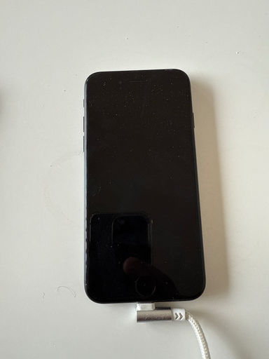 Apple iPhone 16e