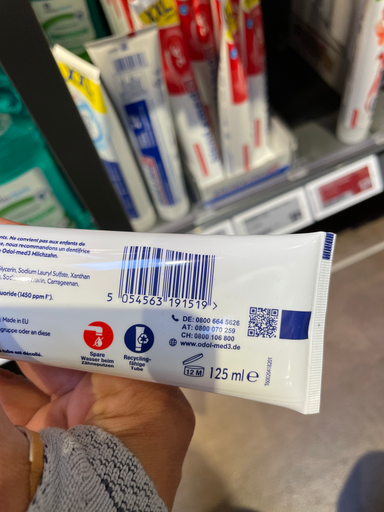 Colgate Optic White Platinum Anticavity Fluoride Toothpaste