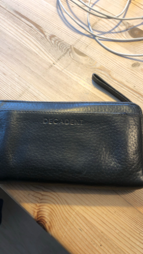 Decadent Minimalist DM1 Wallet