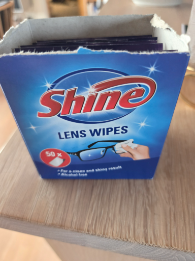 Shine Lens Wipes