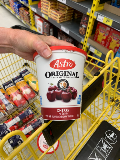 Astro Original Cherry Balkan Yogurt