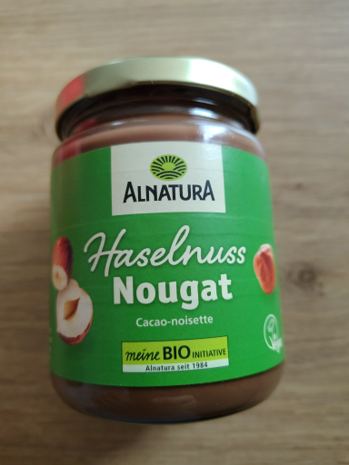 Alnatura Haselnuss-Nougat-Creme, vegane Rezeptur