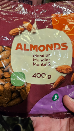 Fastachi Raw Almonds