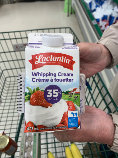 Lactantia Whipping Cream