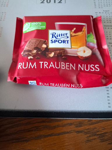 Ritter Sport Rum Trauben Nuss Chocolate Bar