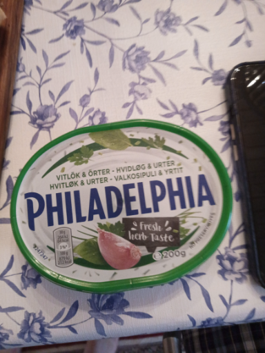 Philadelphia Cream Cheese with Garlic & Herbs