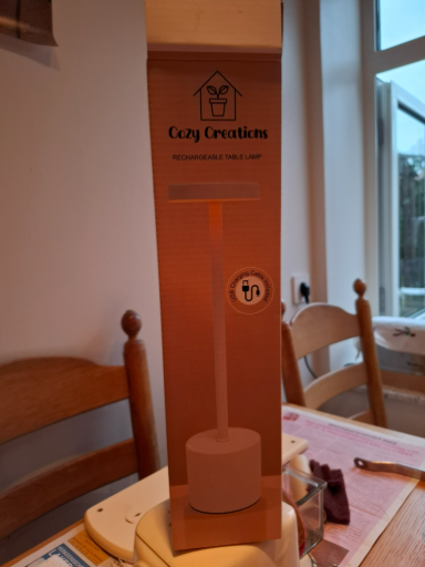 Cozy Creations Rechargeable Table Lamp