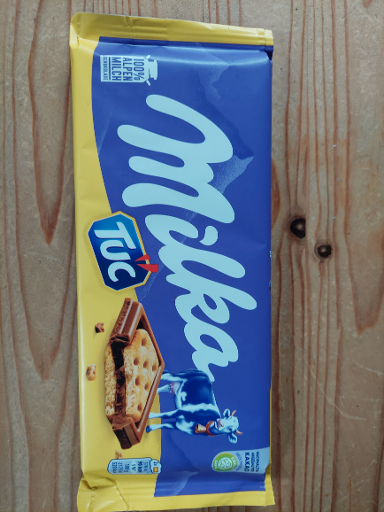 Milka TUC Chocolate Bar 87g