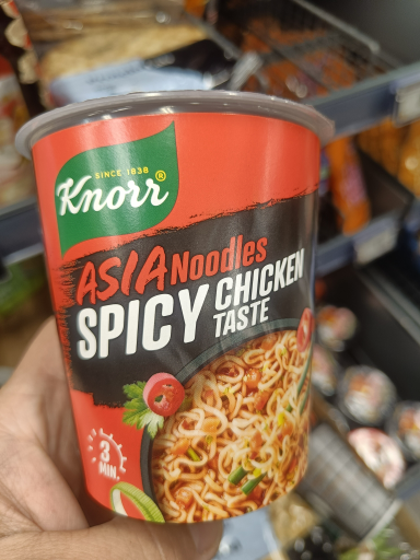 Knorr Asia Noodles Spicy Chicken Taste