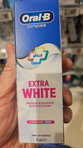 Oral-B Complete Plus Extra White Toothpaste