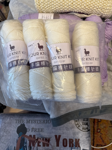 YOUR KNIT KIT