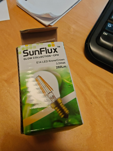 SunFlux LED Bulb E14