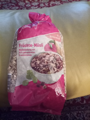Jeden Tag Früchte-Müsli