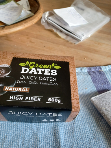 Green Dates Juicy Dates