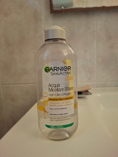 Garnier SkinActive Acqua Micellare Bifase con Olio d'Argan