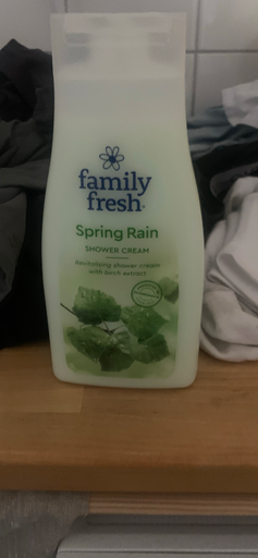Family Fresh Spring Rain Shower Cream