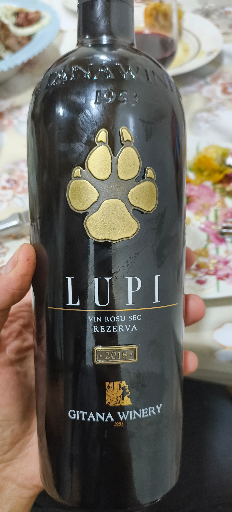 Gitana Winery Lupi Red Wine