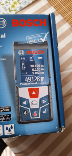 Bosch Professional Laser Distance Measurer