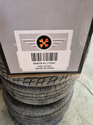 Tire PL1172287