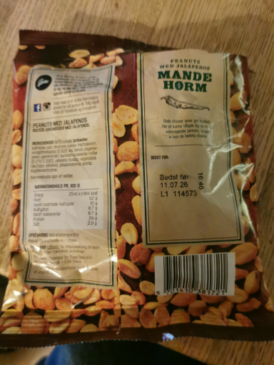 Ass Kickin' Jalapeno Cheddar Peanuts