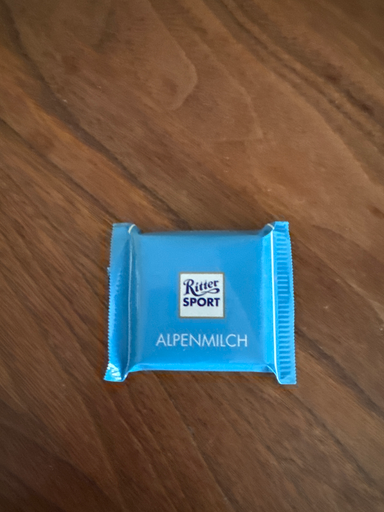 Ritter Sport Alpenmilch Chocolate Bar