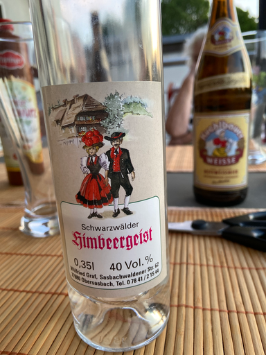 Schwarzwälder Himbeergeist