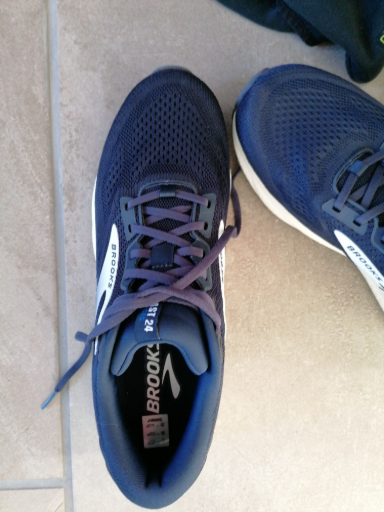 Brooks Laufschuhe
