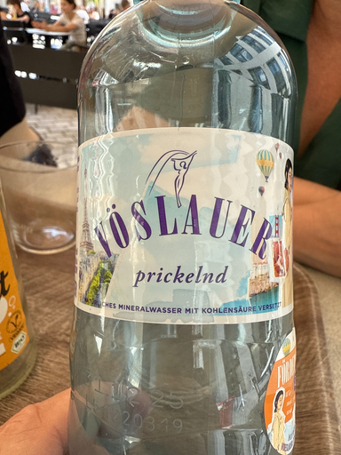 Vöslauer prickelnd