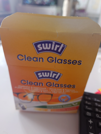 Swirl Clean Glasses
