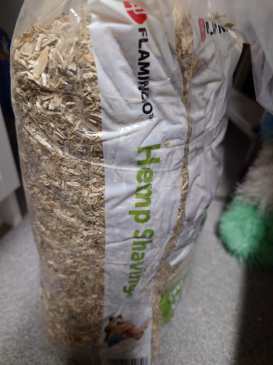 Flamingo Hemp Shavings