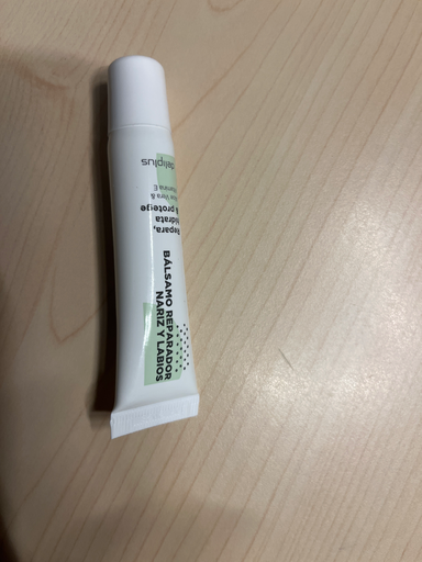 Nuxe Rêve de Miel Bálsamo Reparador de Labios