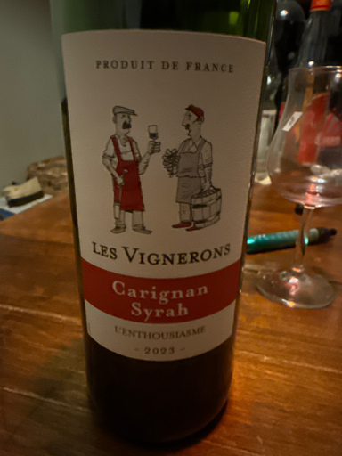 Les Vignerons Carignan Syrah